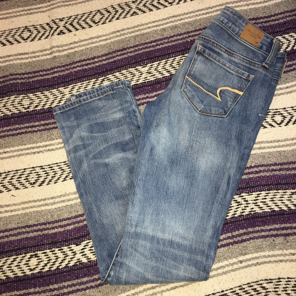 American Eagle distressed
